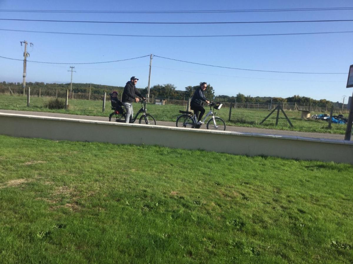 Gite De Belle Vue Semur-en-Brionnais Exteriér fotografie