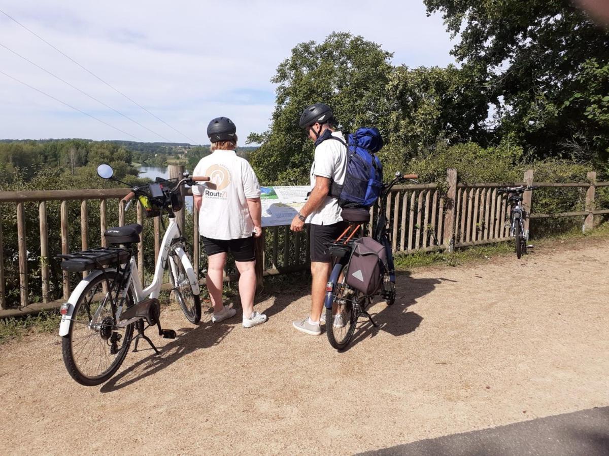 Gite De Belle Vue Semur-en-Brionnais Exteriér fotografie
